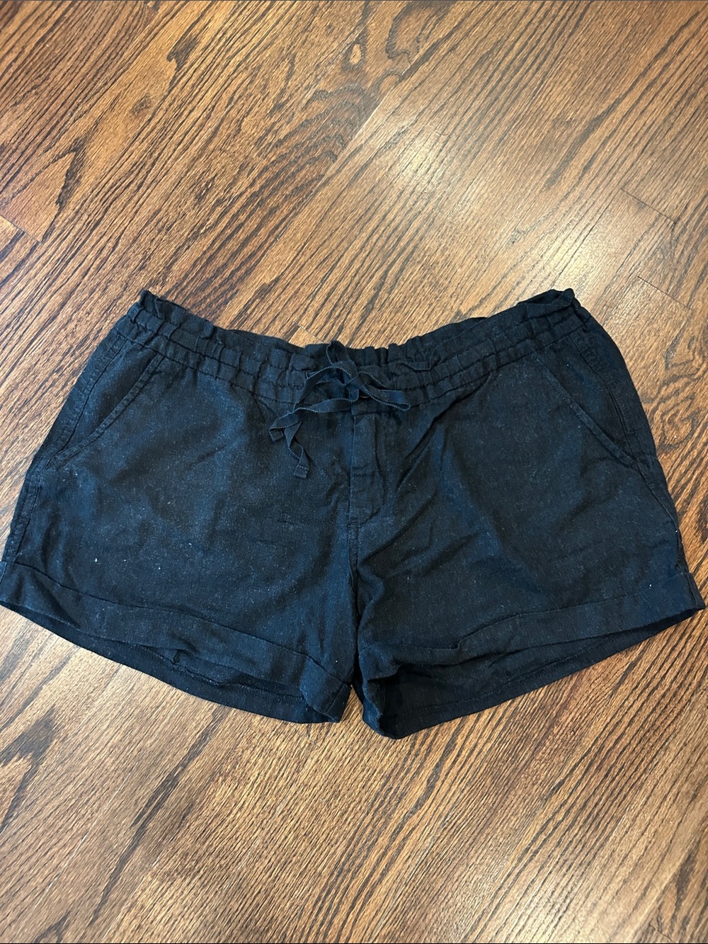 Old Navy Black Drawstring linen blend Shorts